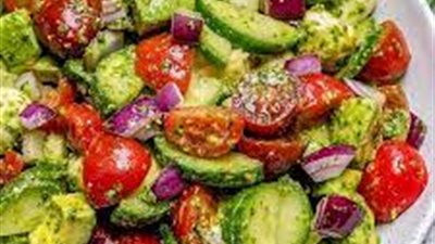 سلطة الأفوكادو لذيذة وصحية