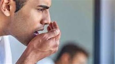  وداعاً لرائحة النفس الكريهة: اكتشف الأسباب والعلاجات