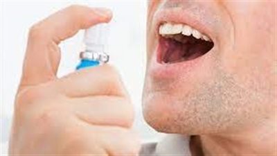  أسباب رائحة الفم والتخلص منها: وداعاً للرائحة الكريهة