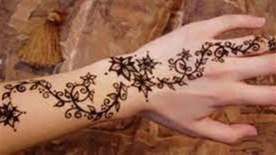  نصائح ذهبية للحصول على حناء سوداء كالحبر