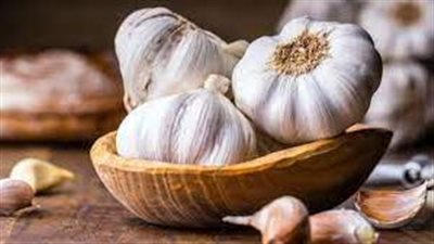 وداعًا للحرج: نصائح للتخلص من رائحة الثوم بشكل سريع