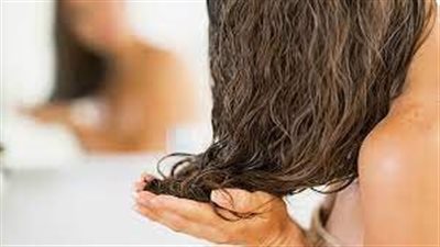 حمامات الزيت: رحلة عبر أسرار شعر صحي وناعم