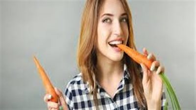 فوائد الجزر للشعر: خيوطٌ ذهبية قوية وصحية!